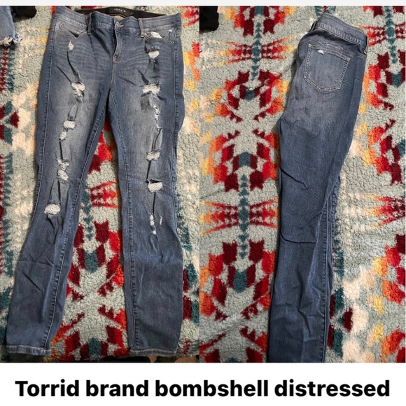 Torrid Bombshell Distressed skinny jeans - Picture 1 of 1